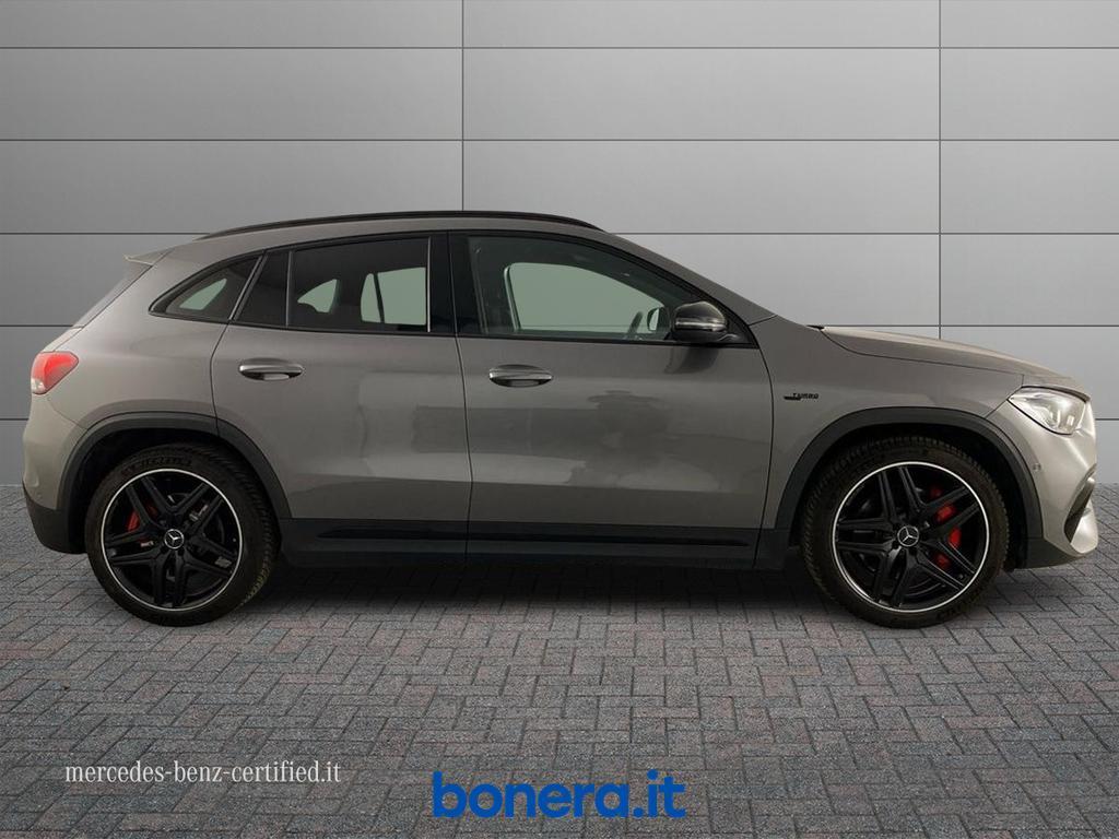 Mercedes GLA 35 AMG 4Matic Speedshift DCT AMG 8G