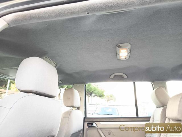 VOLKSWAGEN Touran 1.9 TDI 105CV Trendline