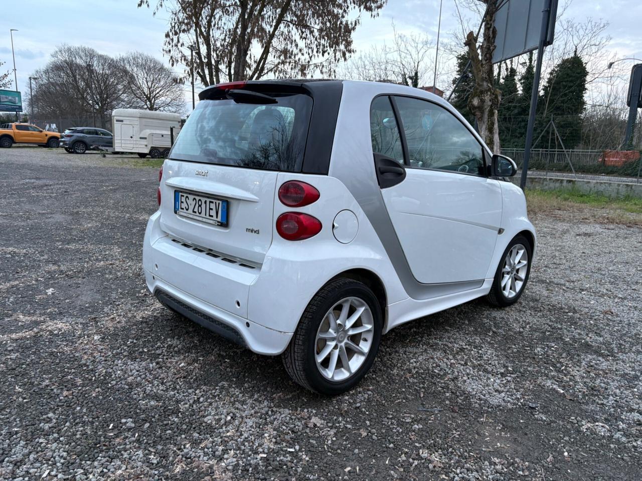 Smart ForTwo 1000 52 kW MHD coupé passion