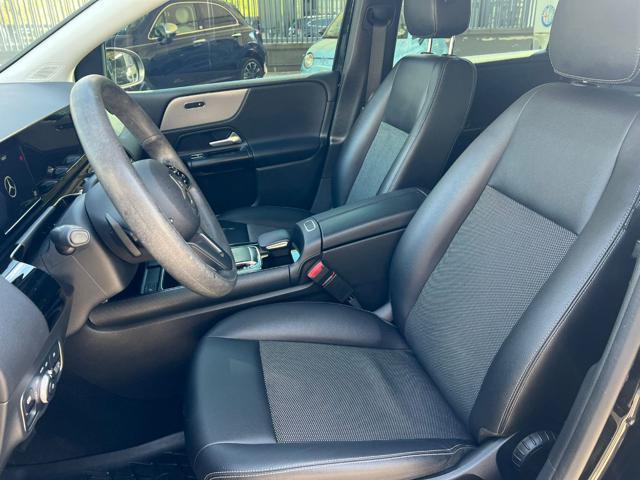MERCEDES-BENZ B 180 d Automatic Business Extra