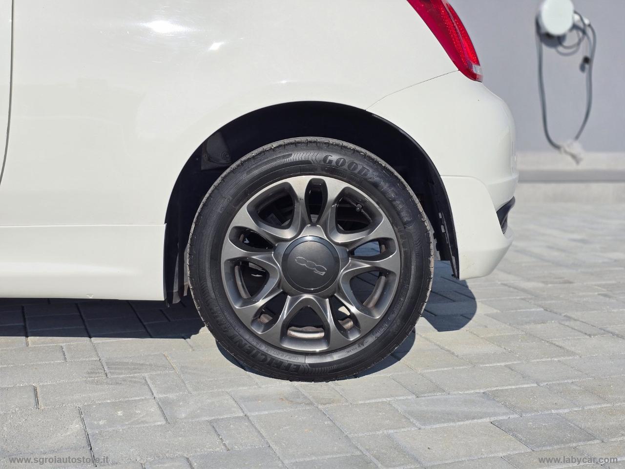 FIAT 500 1.0 Hybrid Hey Google