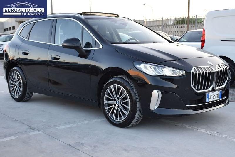 BMW Serie 2 Active Tourer 218d Active Tourer Luxury auto *TETTUCCIO*