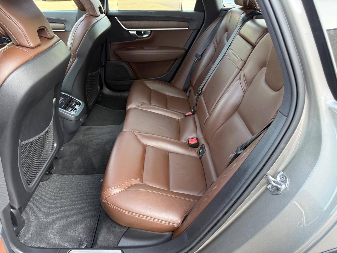 Volvo V90 Cross Country B4 AWD Geartronic Business Pro