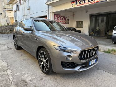 Maserati Levante V6 Diesel 275 CV AWD Granlusso