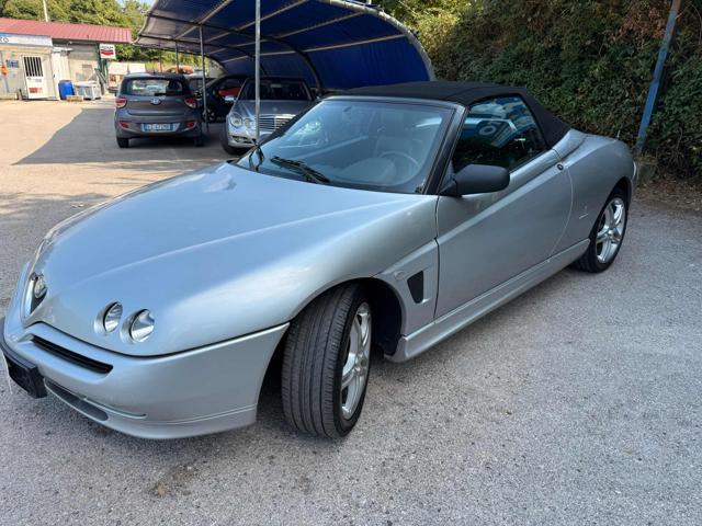 ALFA ROMEO Spider 2.0i 16V Twin Spark cat Lux