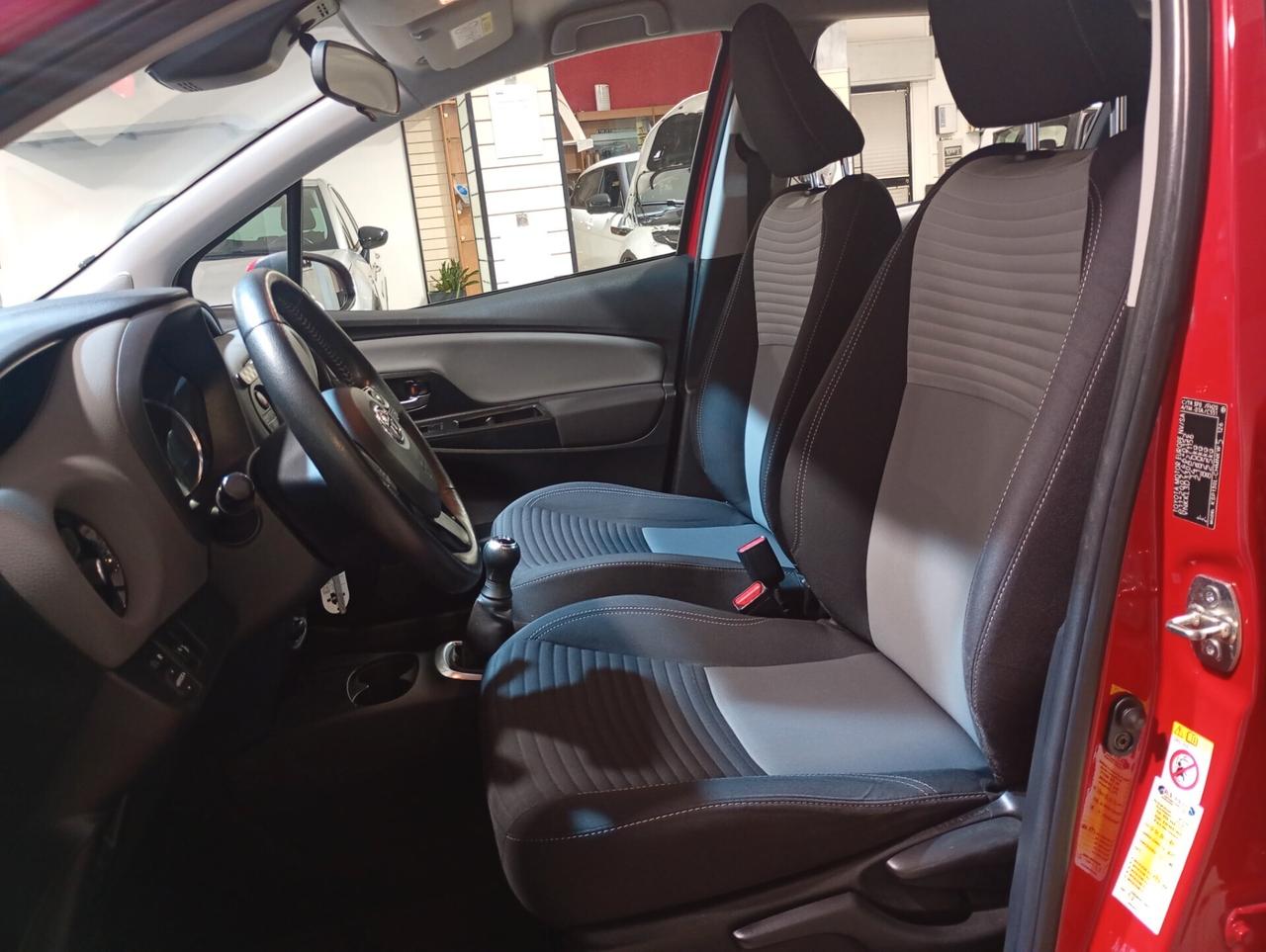 Toyota Yaris 1.0 72 CV 5 porte Active