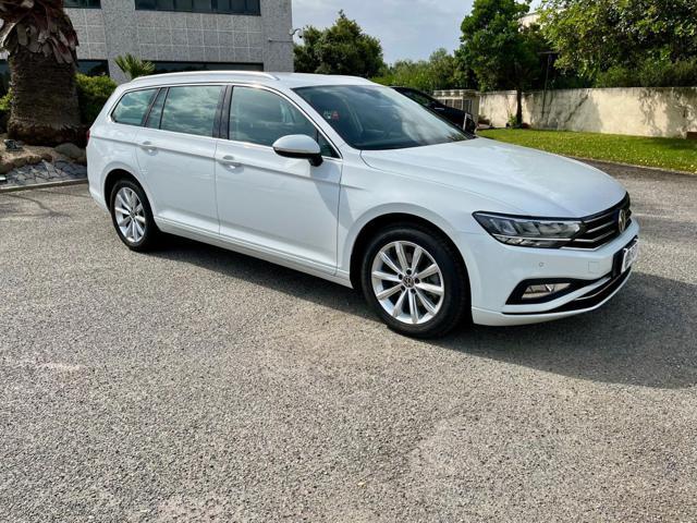 VOLKSWAGEN Passat Variant 2.0 TDI 150 cv Business