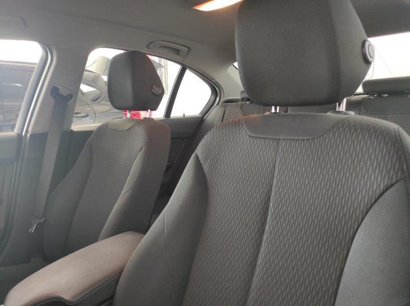BMW Serie 3 (F30/F31) - 318d Business Advantage aut.