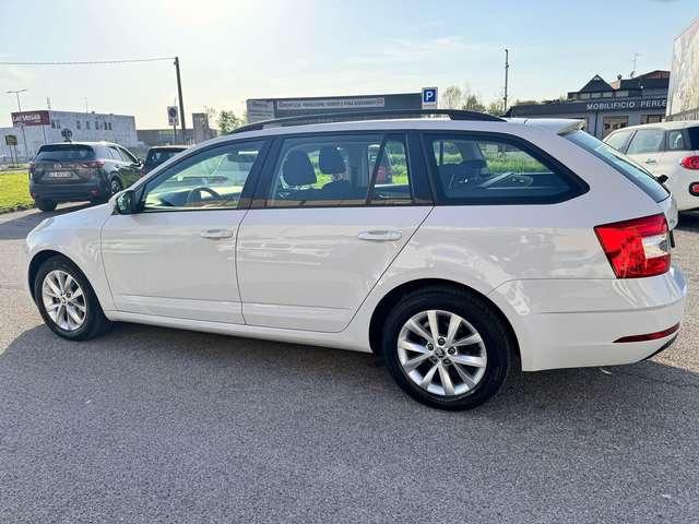 Skoda Octavia Octavia Wagon 1.5 g-tec Ambition 130cv dsg