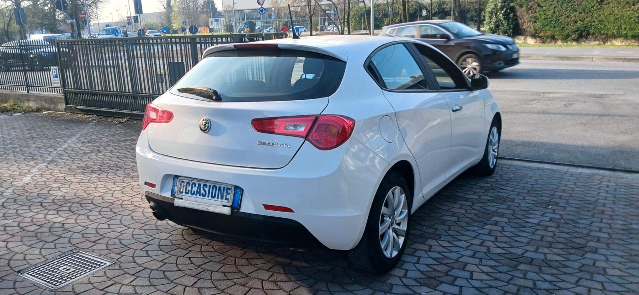 Alfa Romeo Giulietta 1.6 JTDm 120 CV neopatentati