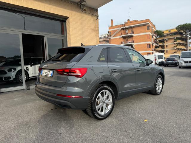 AUDI Q3 35 TDI S tronic Business Advanced