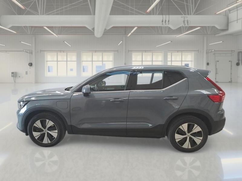 VOLVO XC40 T4 RECHARGE PLUG-IN AUTO CORE SUV