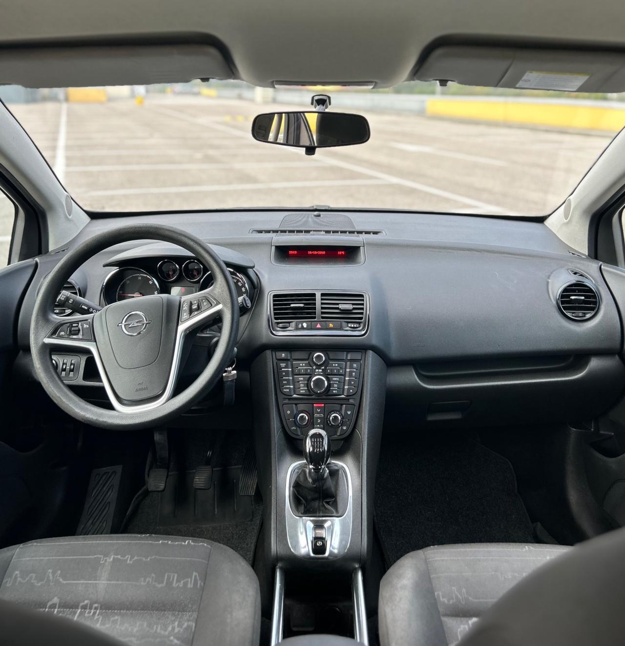 Opel Meriva B-Color Panoramic Neopatentati 2011