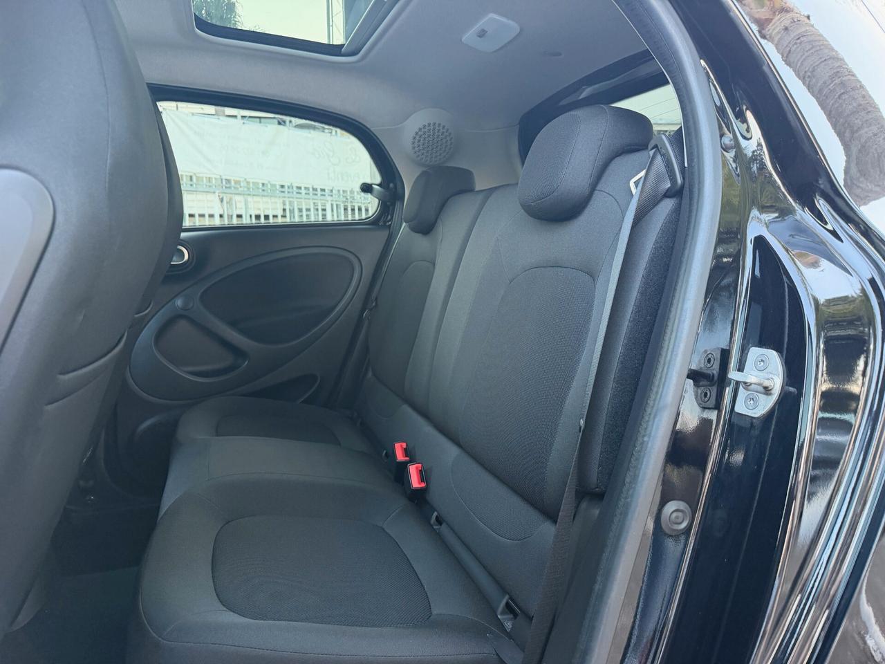 Smart ForFour 90 0.9 Turbo twinamic Passion 18.500KM