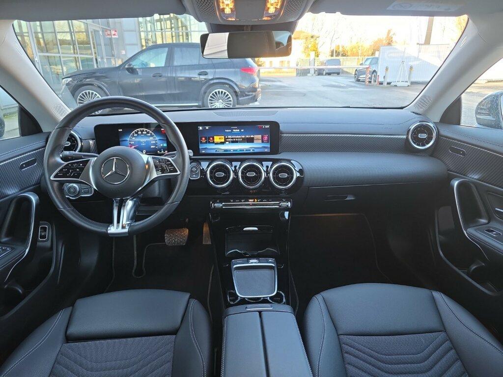 Mercedes CLA 180 180 D Progressive Advanced 8G-DCT
