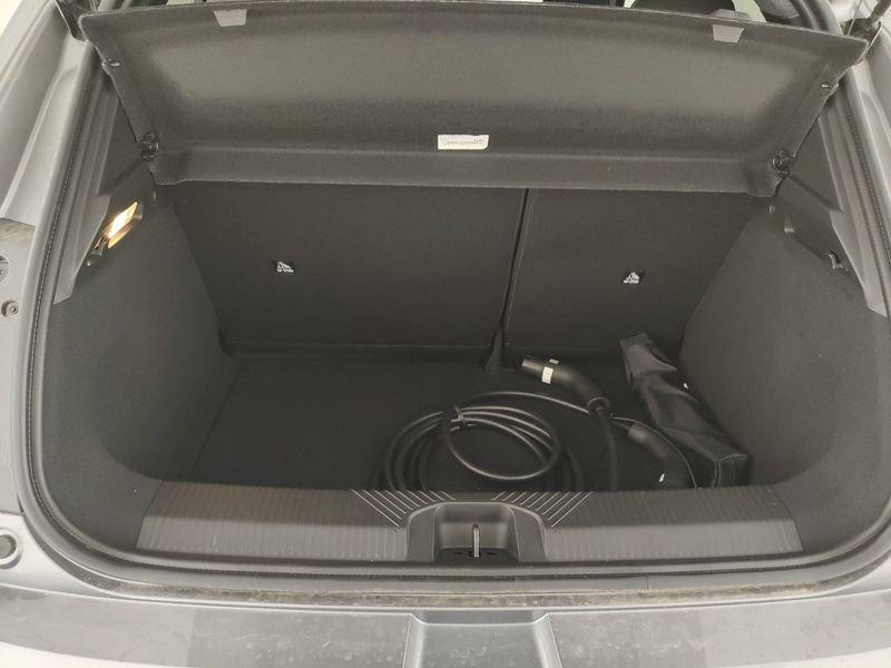 Nissan Micra 52kWh Evolve Auto