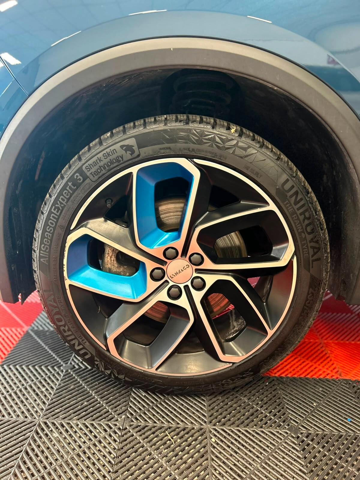 Lynk&co 01 PHEV