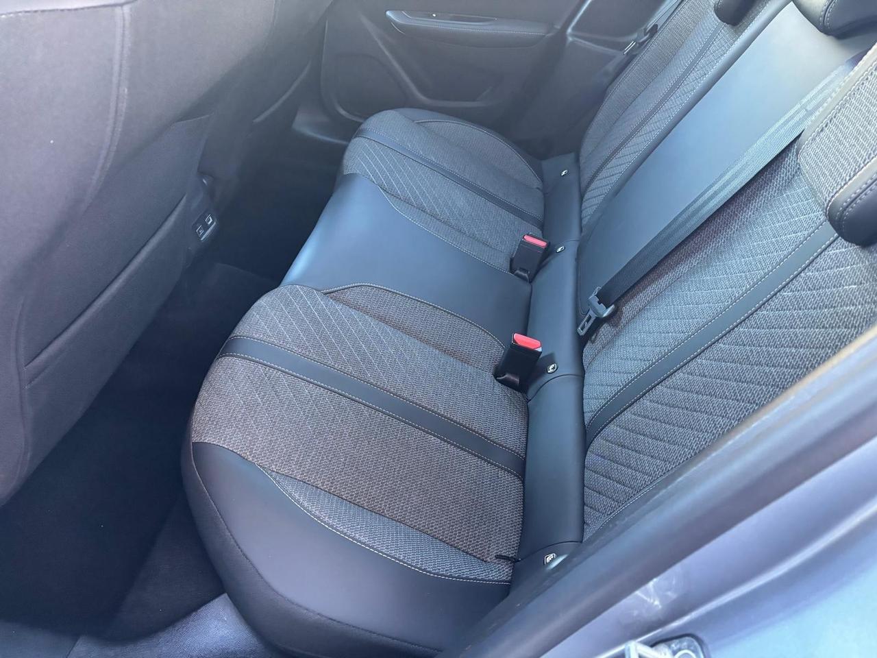 Peugeot 208 PureTech 100 Stop&Start 5 porte Allure