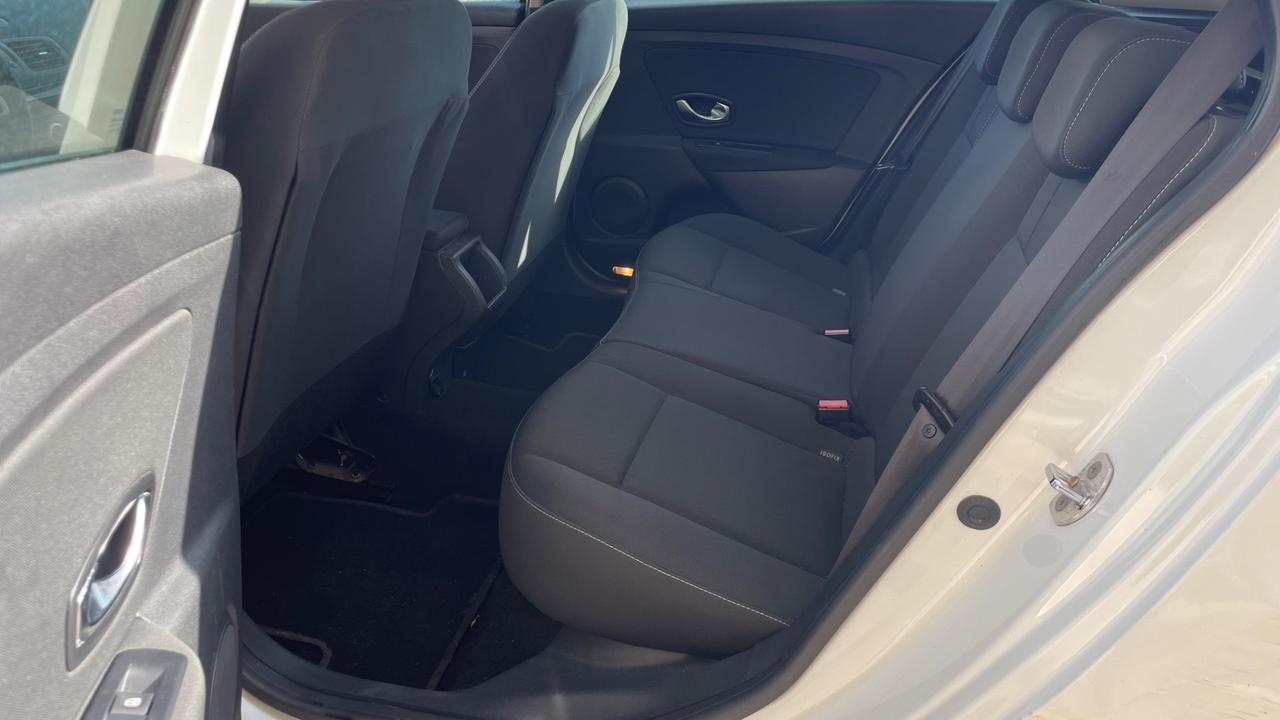 Renault Megane Mégane 1.5 dCi 110CV SporTour Attractive