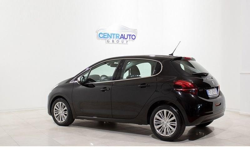 Peugeot 208 BlueHDi 100cv S&S Allure