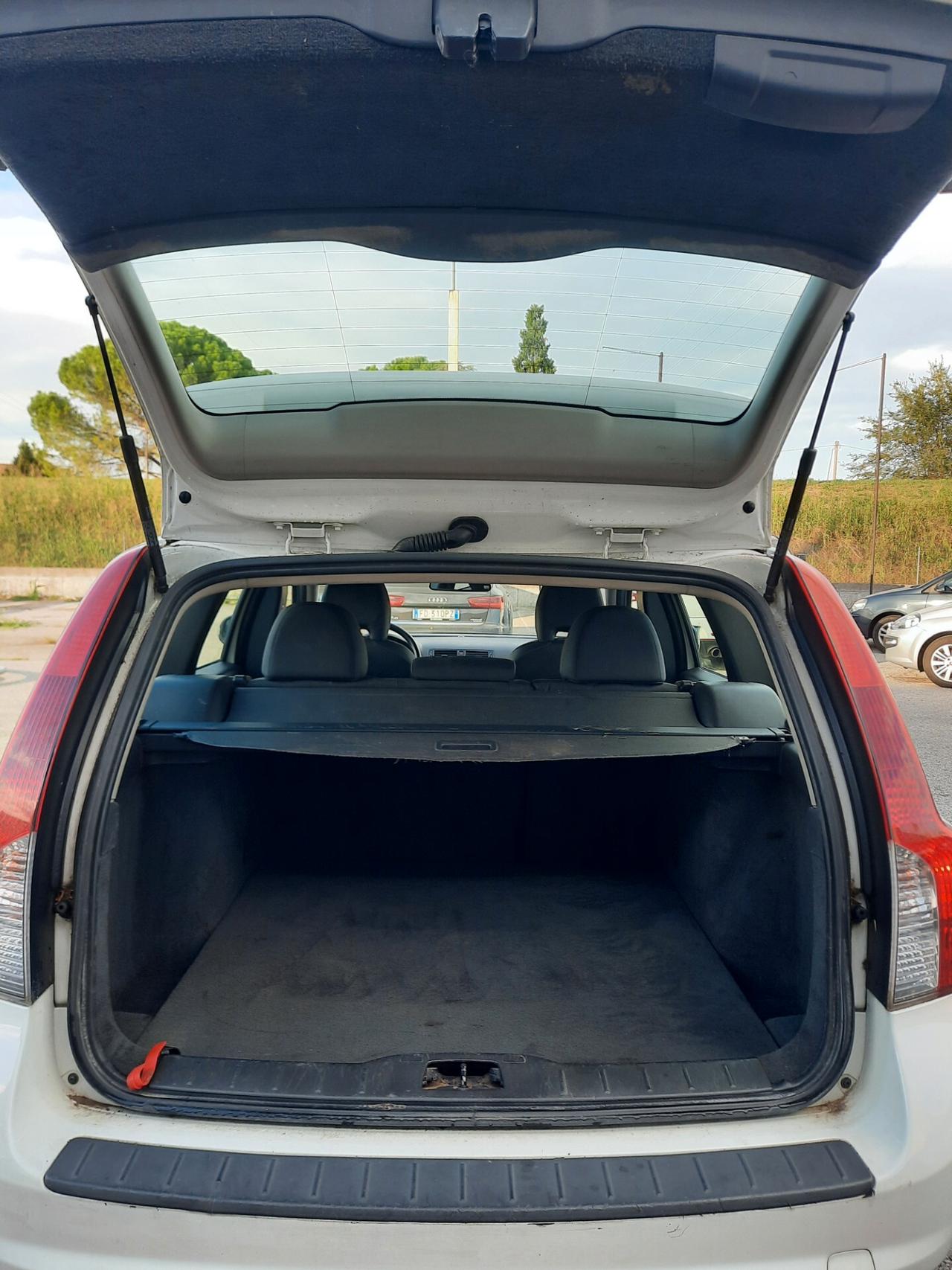 Volvo V50 D4 Summum
