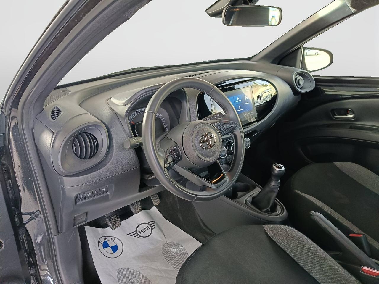 TOYOTA Aygo X - Aygo X 1.0 Active 72cv