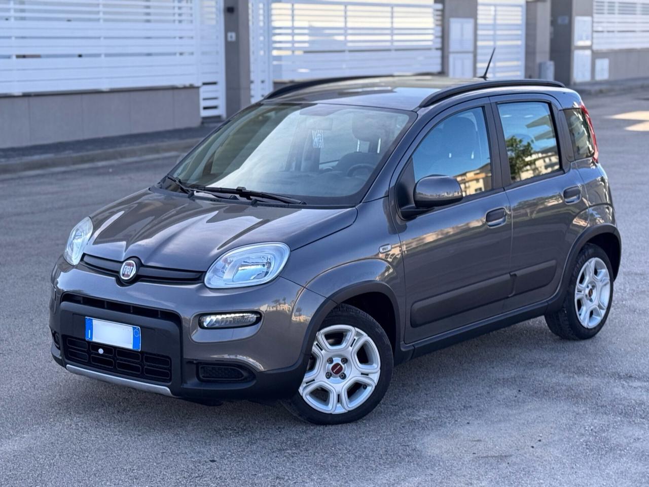 Fiat Panda 1.0 Hybrid City Life 5 POSTI