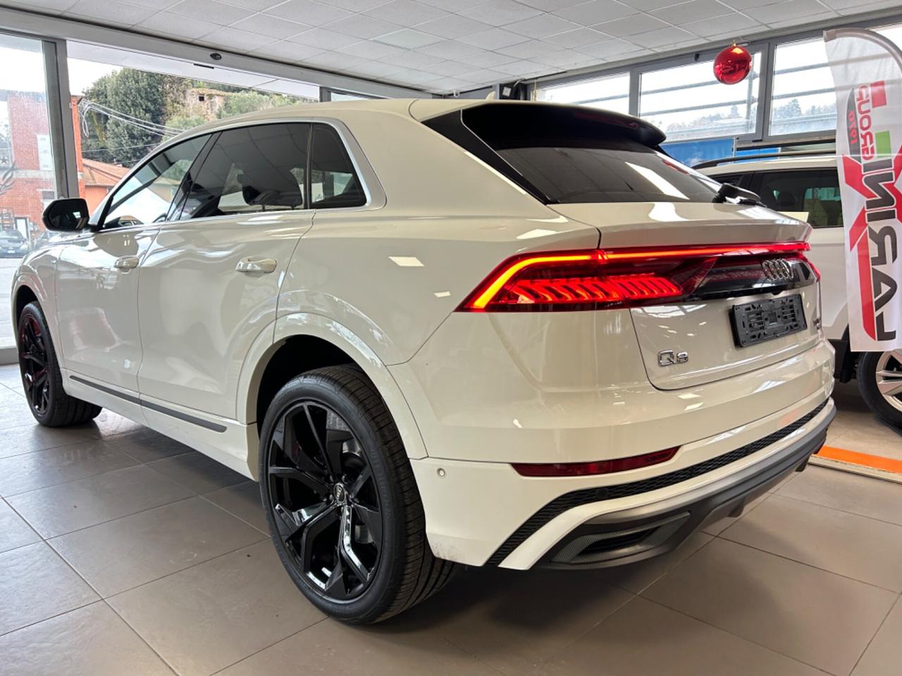 Audi Q8 50 TDI 286 CV quattro tiptronic Sport