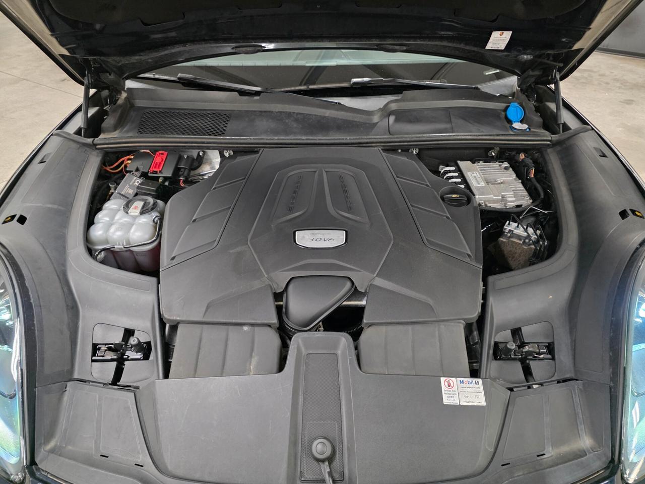 Porsche Cayenne 3.0 V6