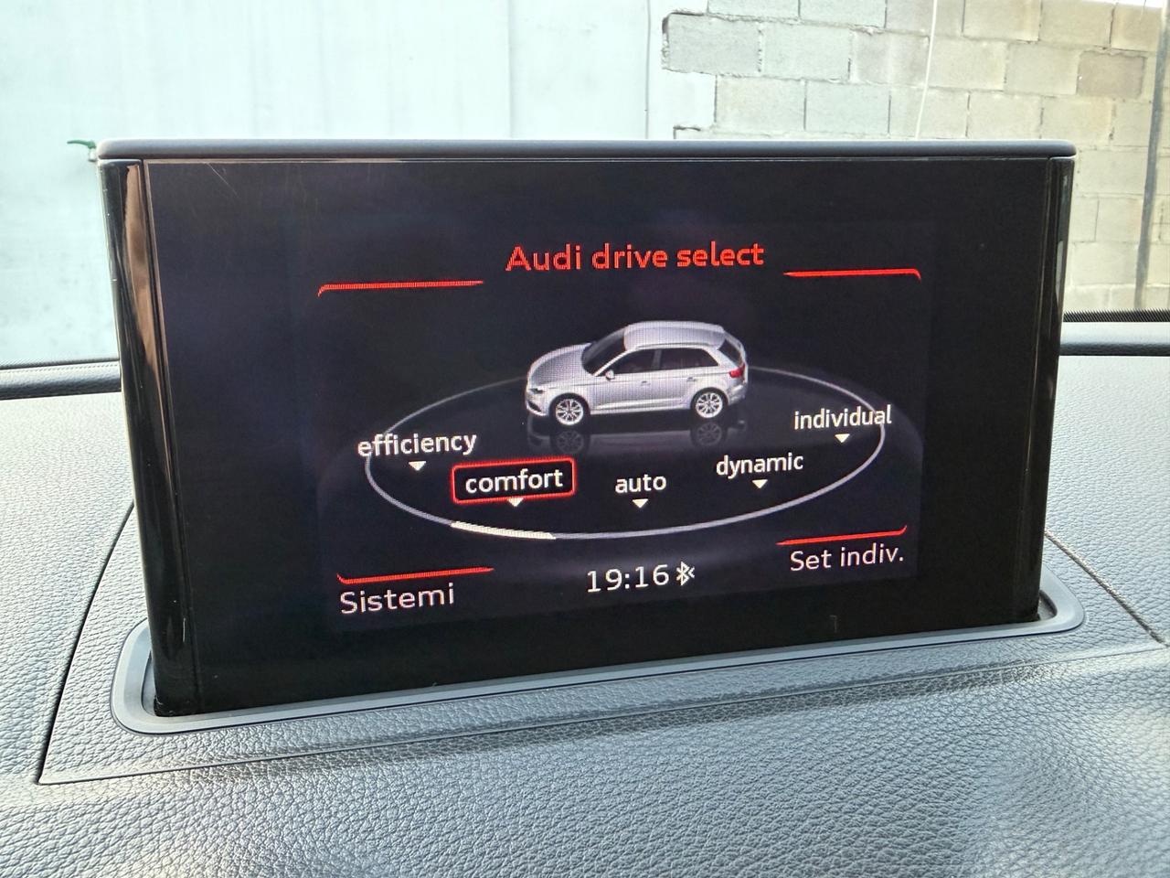 Audi A3 Sportback 1.6 TDI Ambition - GARANZIA