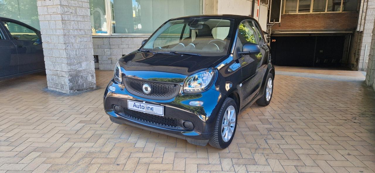 Smart ForTwo 70 1.0 twinamic Passion 48.124 KM tetto in cristallo