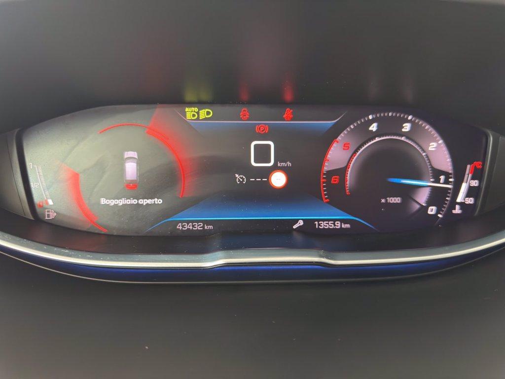 PEUGEOT 3008 1.5 bluehdi allure pack s&s 130cv del 2022