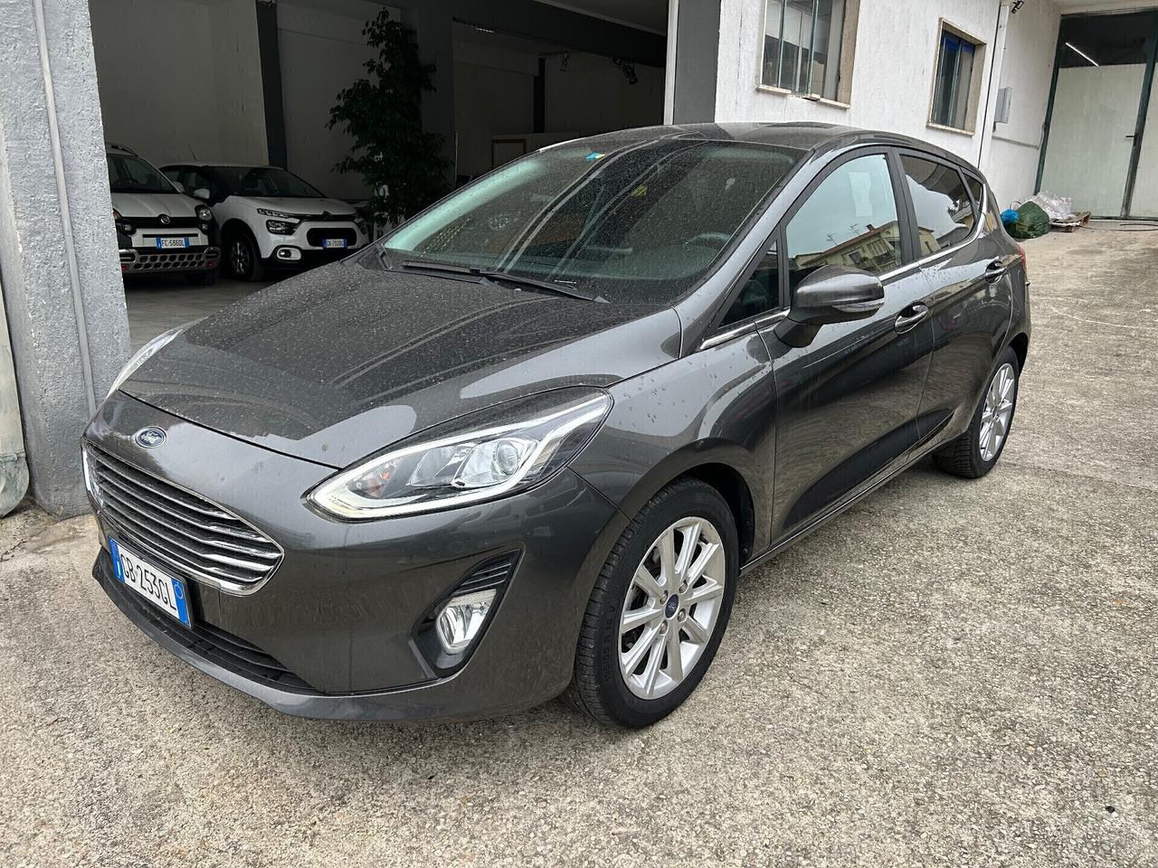 Ford Fiesta 1.5 Diesel 5 porte “ NEOPATENTATI “