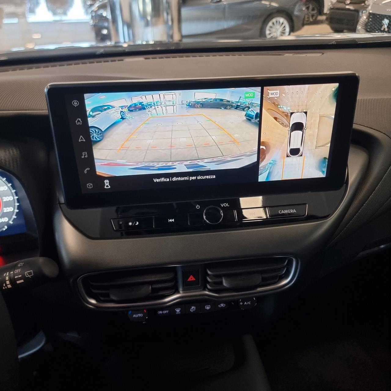 Nissan Juke 1.0 DIG-T 114 CV DCT N-Connecta