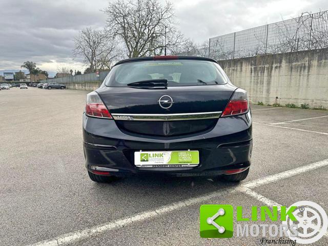 OPEL Astra GTC 1.7 CDTI 110CV 3 porte Cosmo