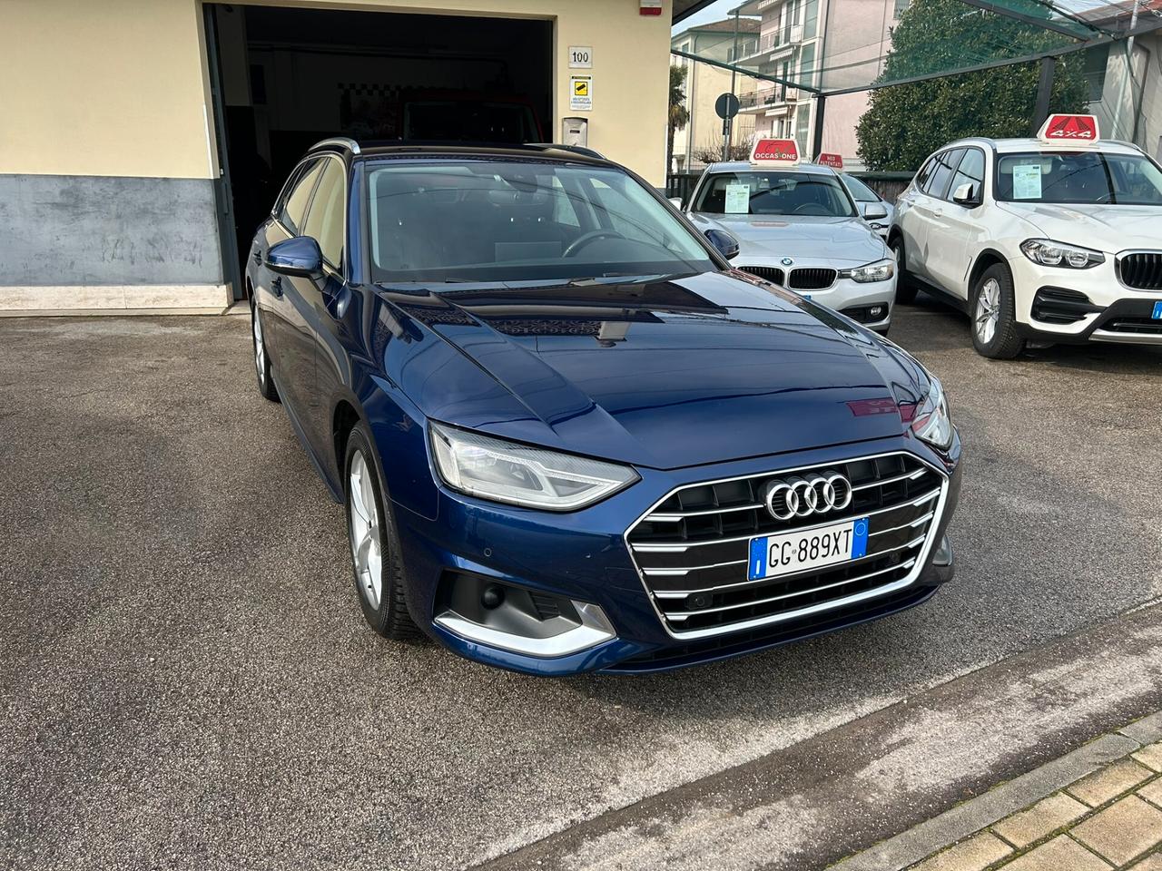 AUDI A4 Avant 35 2.0TDI 163CV S-Tronic Business