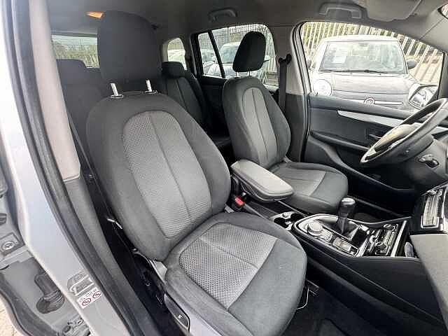 BMW Serie 2 G.T. 216d Gran Tourer 7 posti