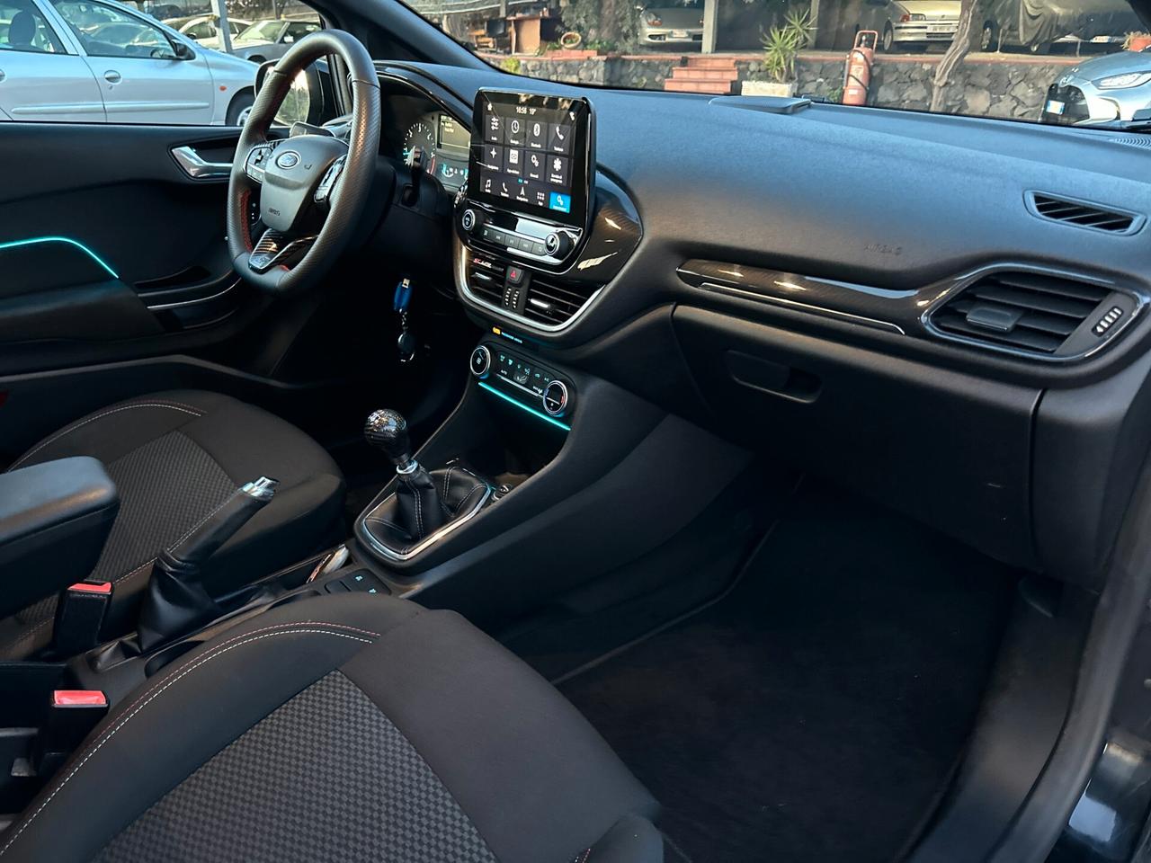 Ford Fiesta 1.5 TDCi 5 porte ST-Line