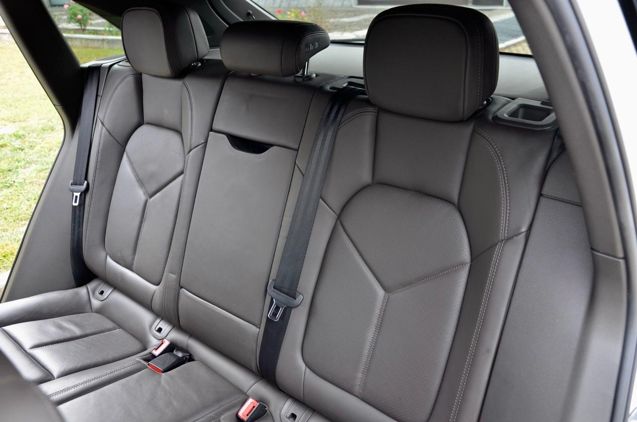 PORSCHE MACAN S 3.0d 250cv PDK, OTTIME CONDIZIONI, SERVICE CON FATTURE, NAVI, GANCIO TRAINO, 20", PERMUTE