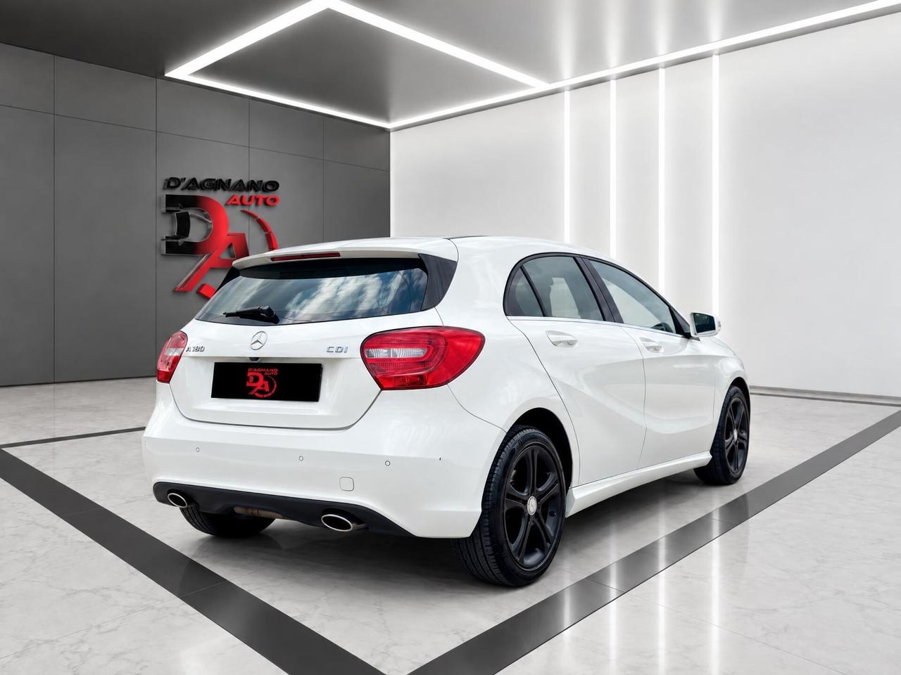 MERCEDES-BENZ A 180 EXECUTIVE AUTOMATICA — SEDILI SPORTIVI, PALETTE, CRUISE CONTROL