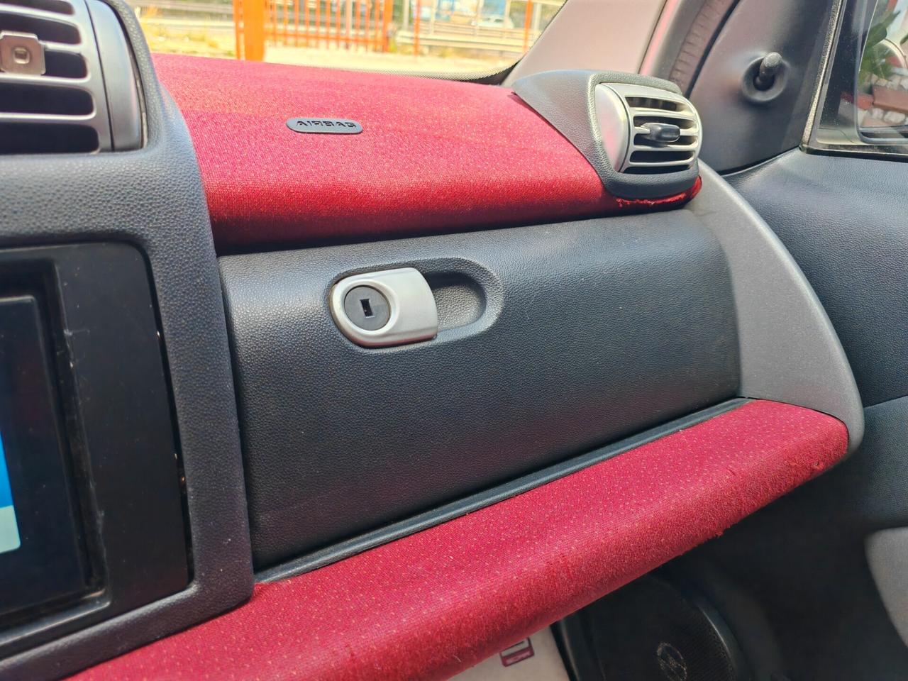 Smart Fortwo 1,0 benzina 2010 Cv70 automatic