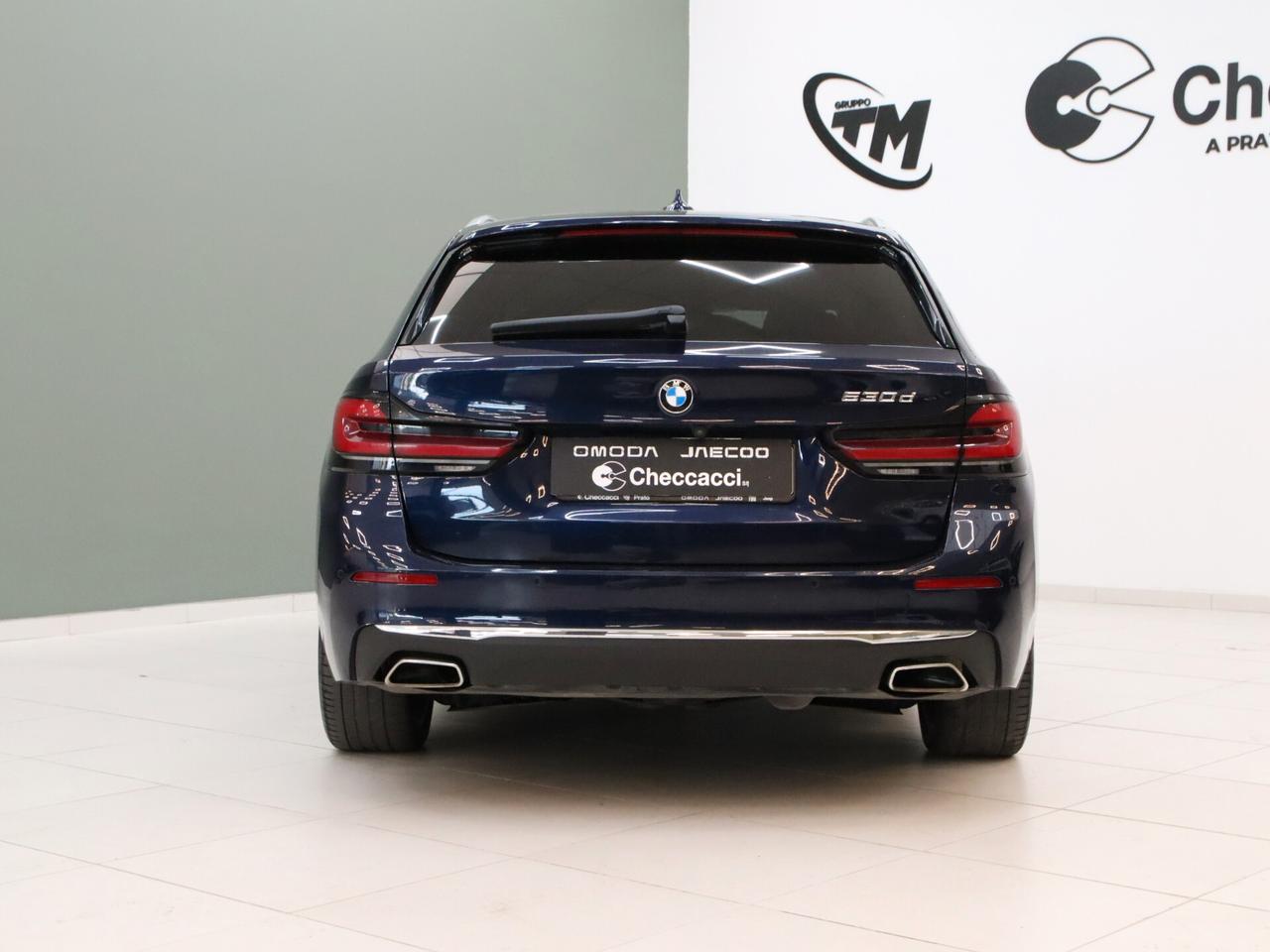 BMW 530d Serie 5 Touring Luxury mhev 48V auto IVA ESPOSTA