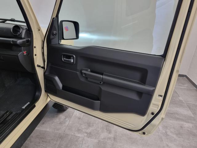 SUZUKI Jimny 1.5 5MT PRO (N1)