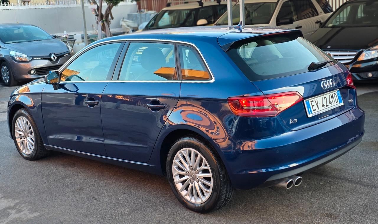 Audi A3 SPB 2.0 TDI 150 CV clean diesel S tronic Ambition