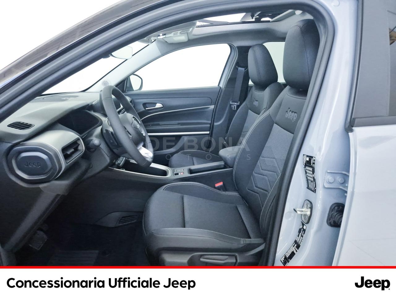 Jeep Avenger 1.2 turbo e-hybrid mhev altitude fwd 110cv edct6