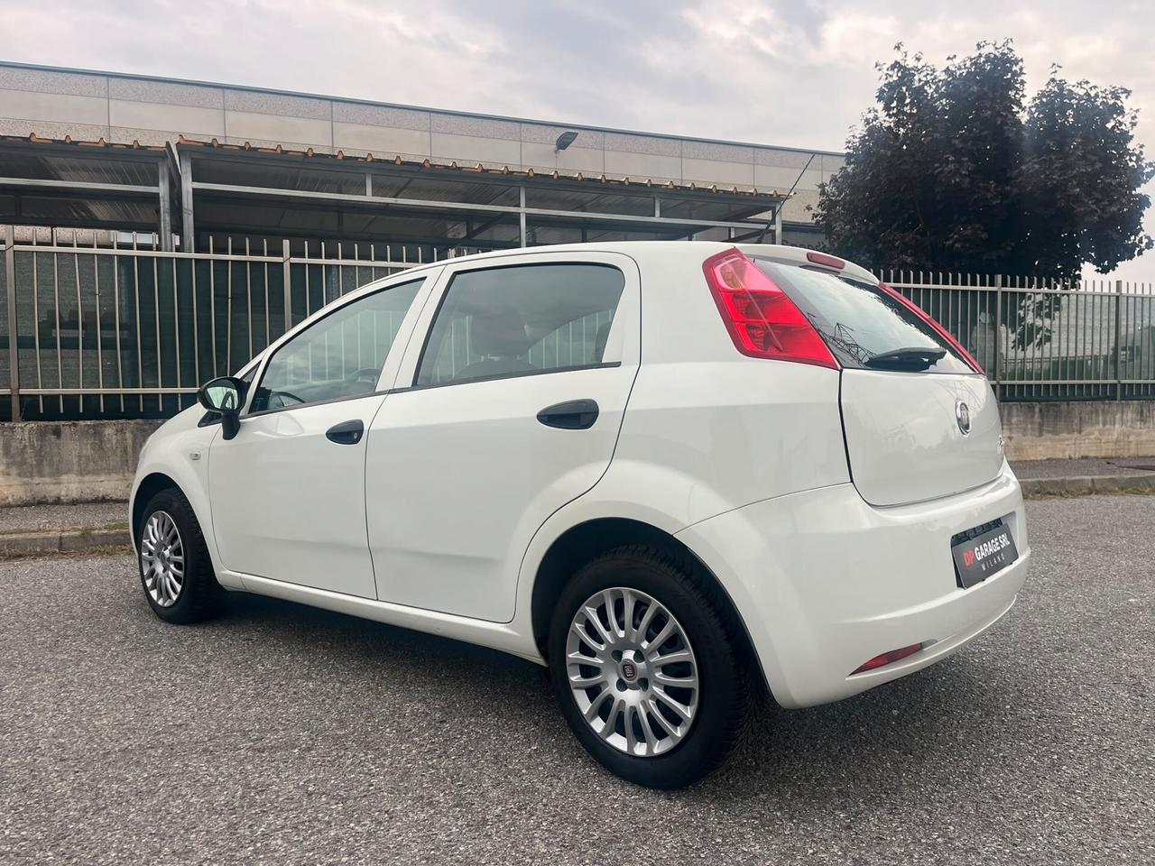 Fiat Grande Punto 1.2 5p SOLO 40.000KM