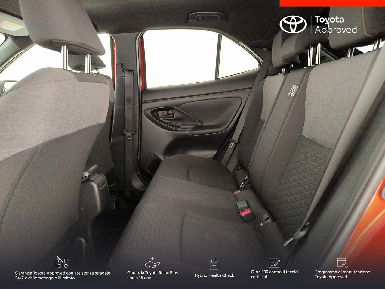 Toyota yaris cross 1.5h orange edition fwd 116cv e-cvt