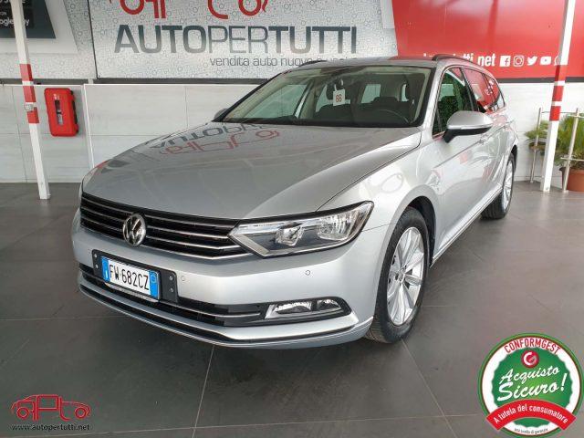 VOLKSWAGEN Passat Variant 2.0 TDI DSG Business BMT