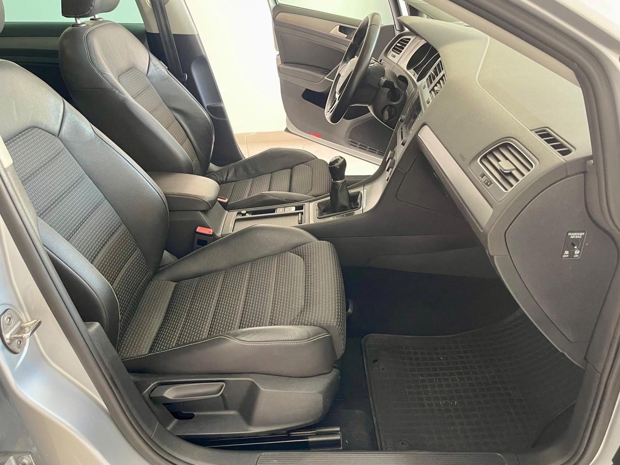 Volkswagen Golf 2.0 TDI 5p. Highline (Top Del Mese)