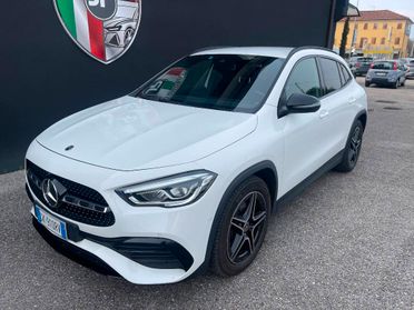 Mercedes Classe GLA 200 d Premium Pack Night Telecamera AMG